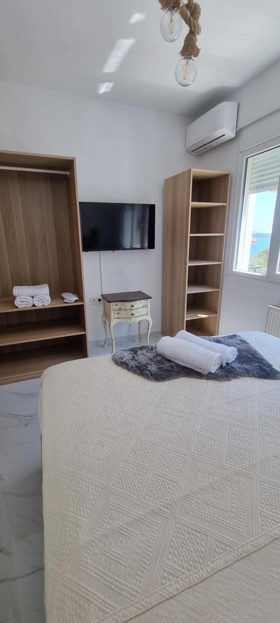 Ellis-Suites Nea Peramos Kavala Dış mekan fotoğraf